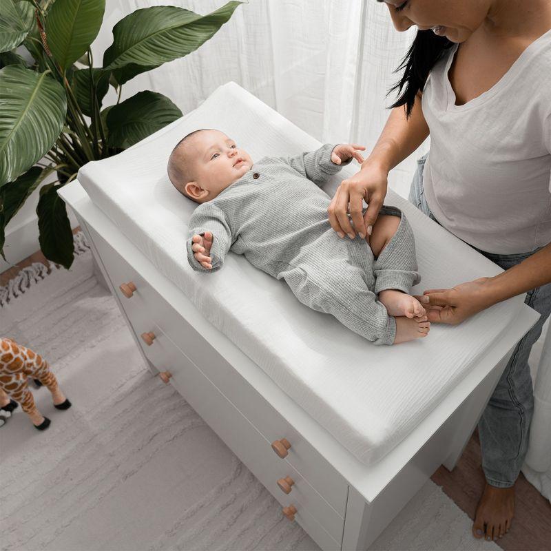 Comfy Cubs Comfy Cubs Muslin Fitted Changing Pad Cover, Changing Pad Sheets