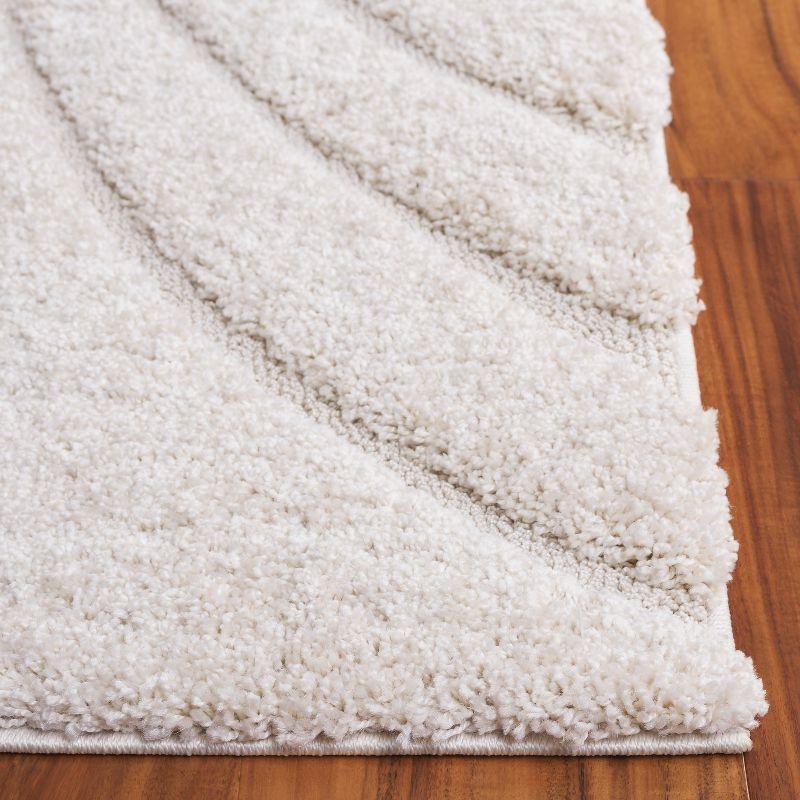 Florida Shag SG471 Power Loomed Indoor Accent Rug - Cream/Blue - 4'x4' Square - Safavieh