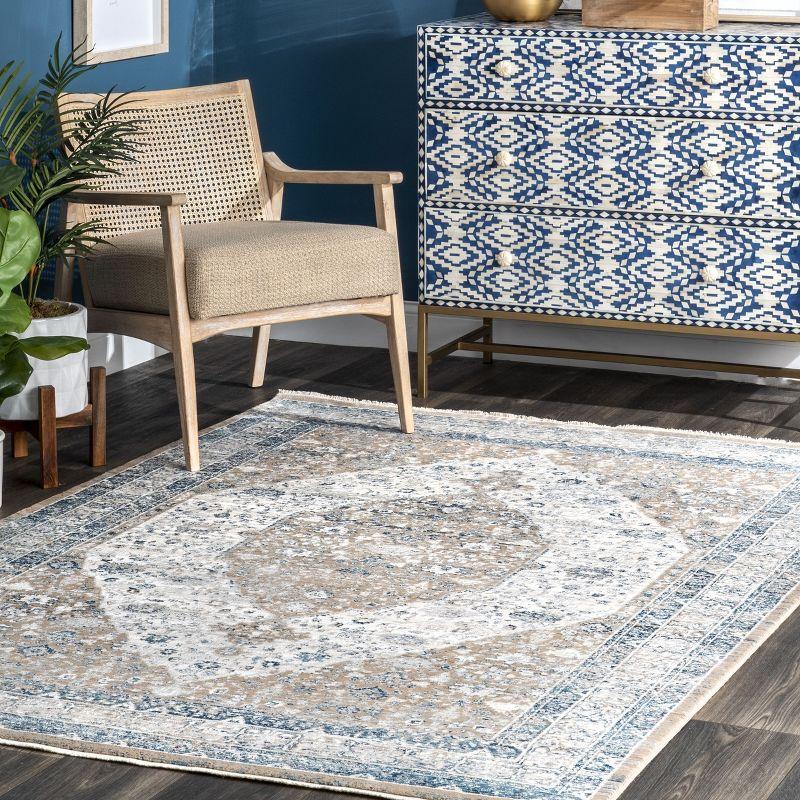 Nuloom Kaia Iris Medallion Indoor Area Rug, 5' 3" x 7' 3", Gray
