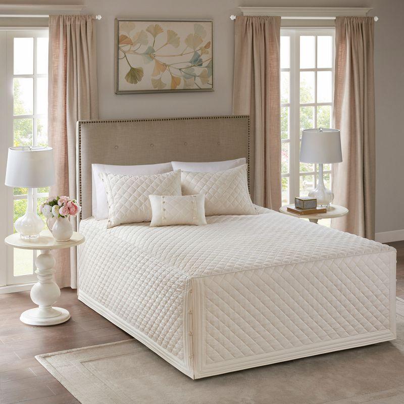 Ivory Cotton King Reversible Bedspread Set with Pom Pom Trim