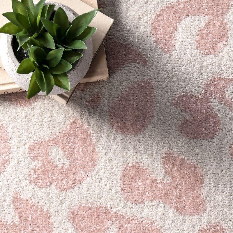 Reversible Baby Pink Leopard Print Easy-Care Area Rug, 9' x 12'