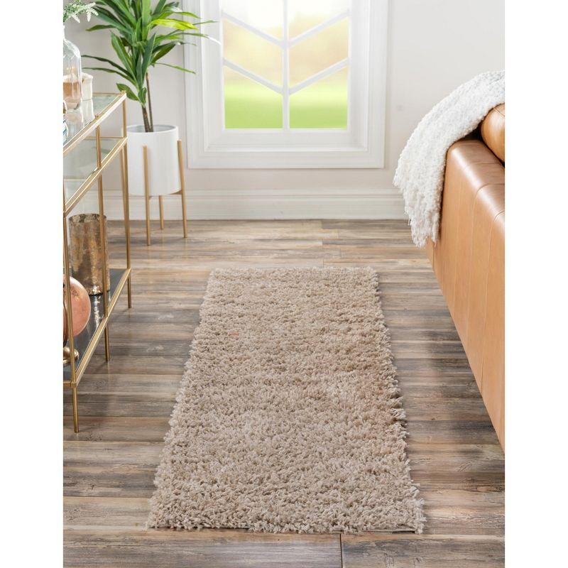 Ivory Shag Runner Rug with Stain-Resistant Synthetic Fibers