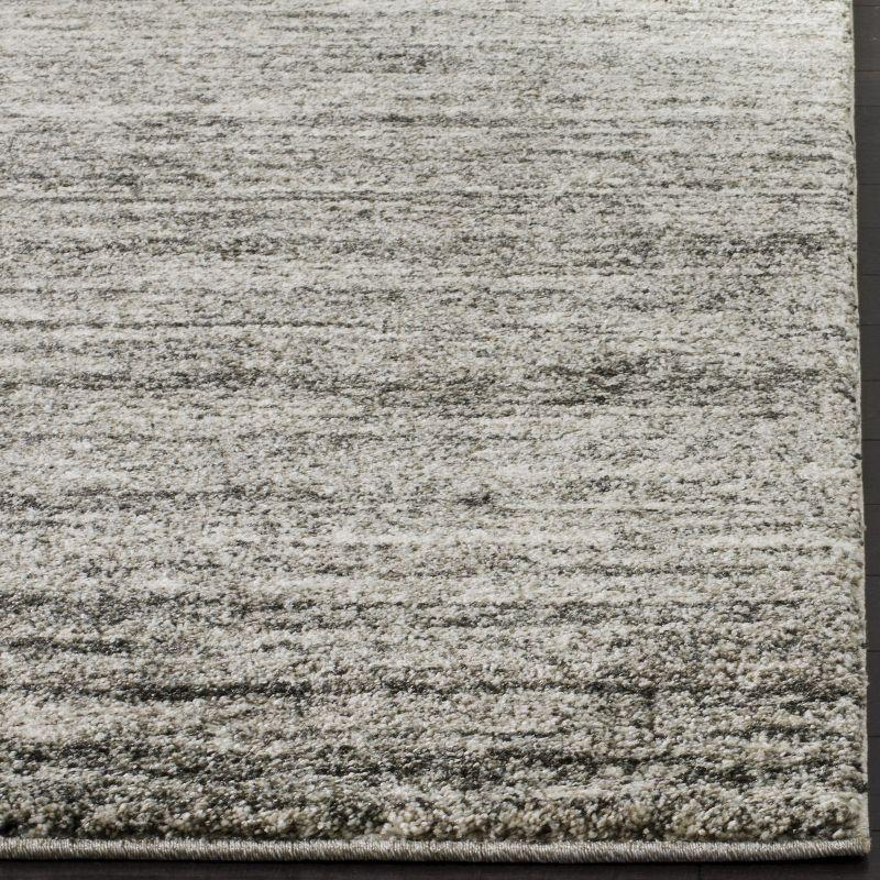 Retro RET2133 Power Loomed Indoor Accent Rug - 4'x6' - Ivory/Grey - Safavieh