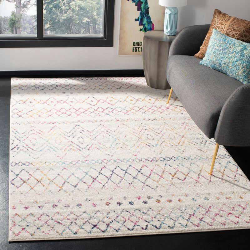 Madison 700 MAD798 Power Loomed Indoor Area Rug - Ivory/Fuchsia - 5'3"x5'3" - Safavieh