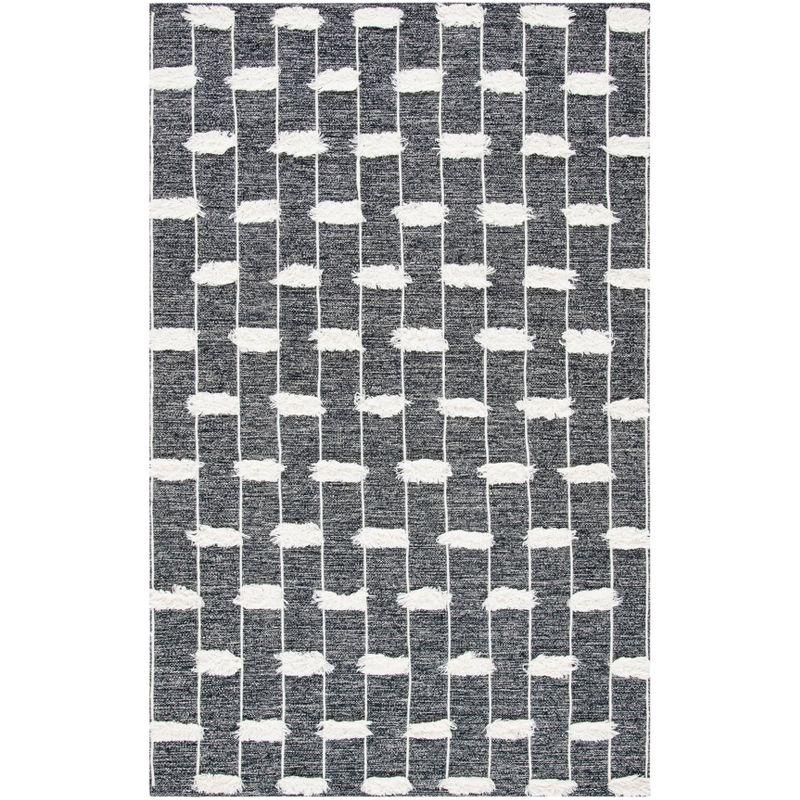 Striped Kilim STK508 Hand Woven Area Rug - Black/Ivory - 4'x6' - Safavieh.