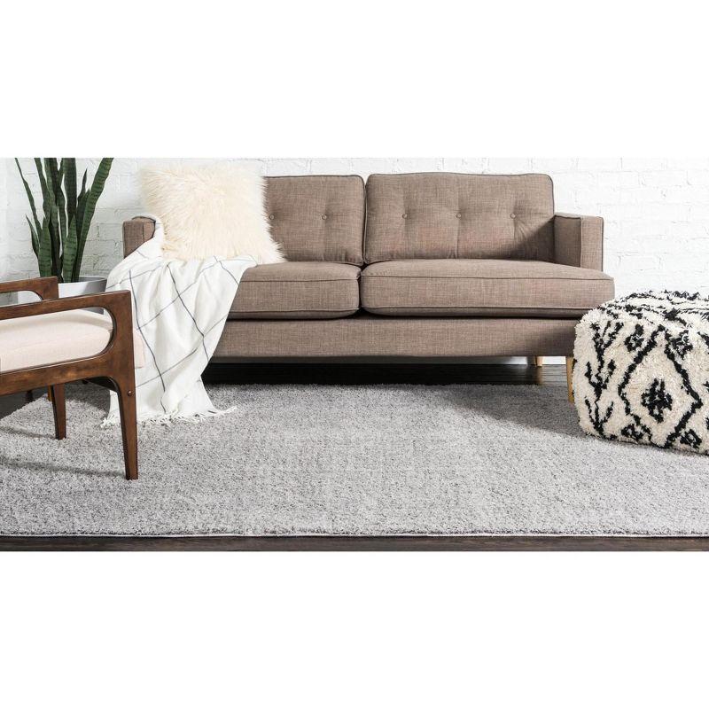 Nuloom Neva Solid 4x6 Shag Indoor Area Rug for Living Room Bedroom Dining Room Nursery, Grey/Ivory