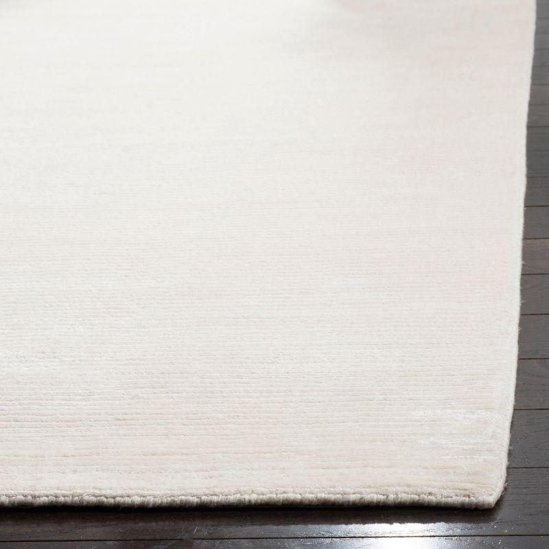 Mirage MIR234 Hand Loomed Indoor Area Rug - White - 5'x8' - Safavieh.