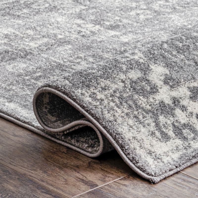 Nuloom Maranda Oriental/Persian 5x7 Indoor Area Rug for Living Room Bedroom Dining Room Kitchen, Dark Grey/Ivory