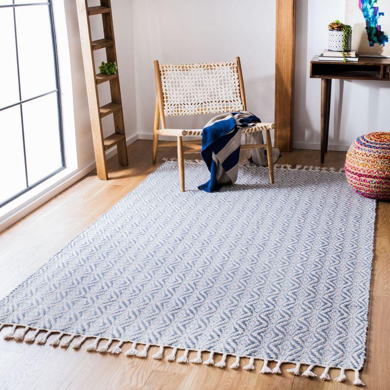 Natura Gray and Blue Hand Loomed Wool Area Rug 3' x 5'