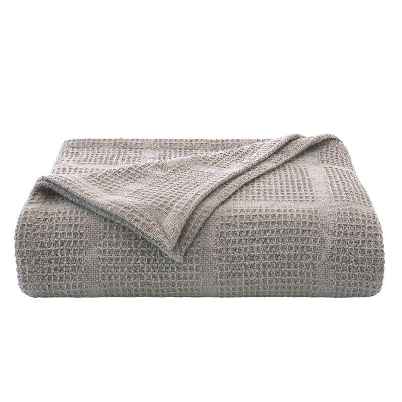 Luxurious King-Sized Gray Cotton Knitted Waffle Blanket