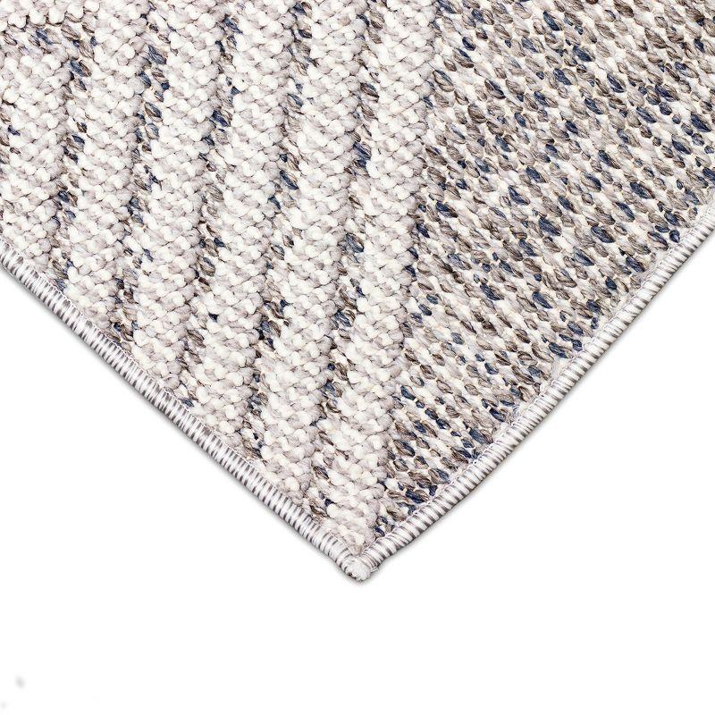 Liora Manne Dunes Modern Diamond Indoor/Outdoor Rug Silver 5'3" x 7'3"
