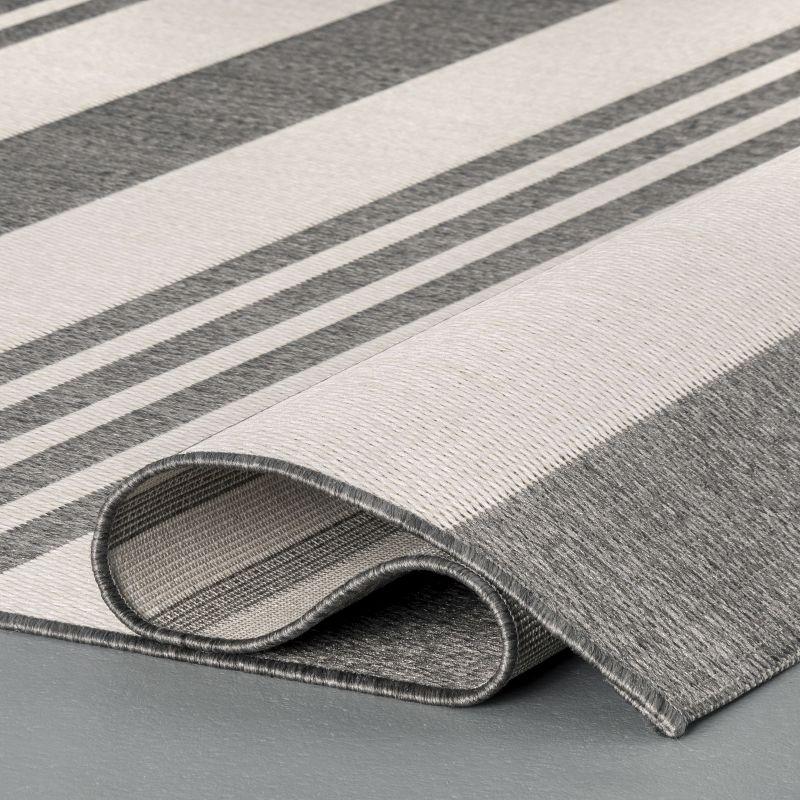 Nuloom Robin Striped 2x8 Indoor/Outdoor Runner Rug for Living Room Patio Deck Front Porch Entryway Hallway Kitchen, Light Grey/Ivory