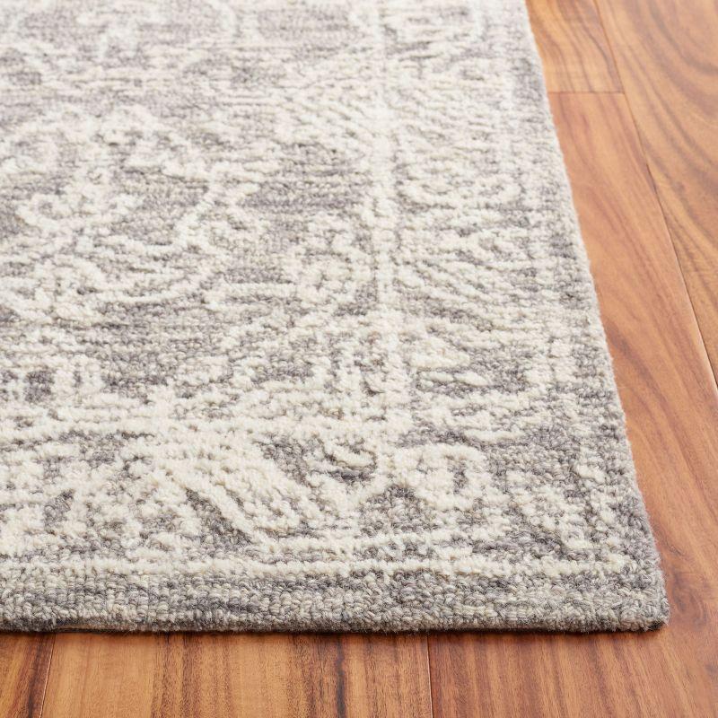 Gray Wool Tufted Handmade 4' x 6' Area Rug