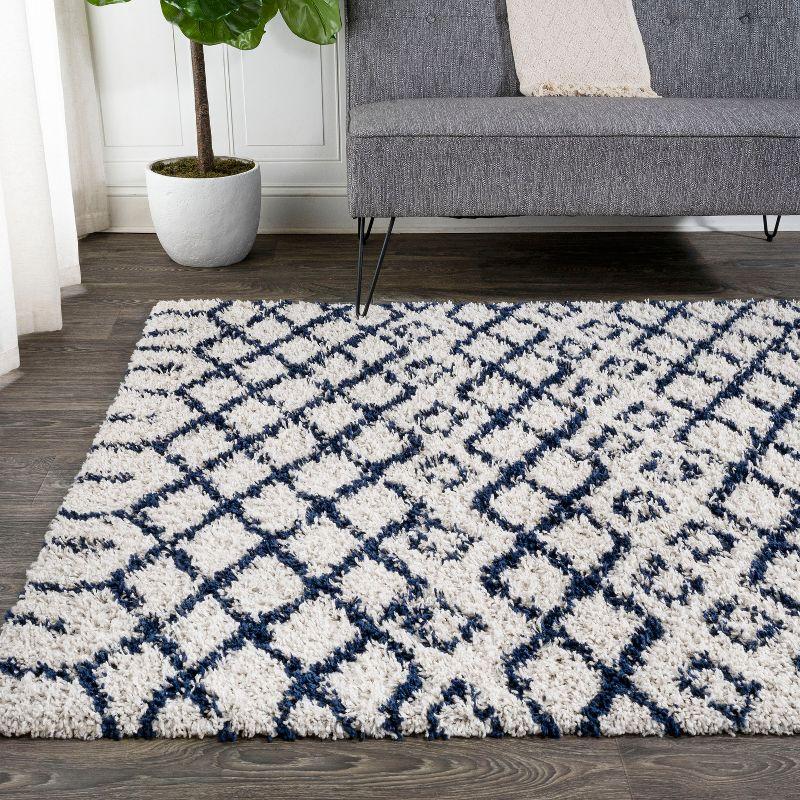 3'x5' Sineu Moroccan Diamond Shag Area Rug, Beige/Navy - JONATHAN Y