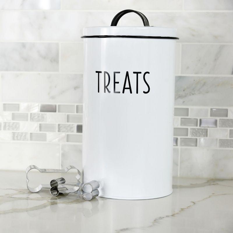 Outshine Co Outshine White Farmhouse Dog Food Bin Storage Container Cute Pet Food And Treat Canister With Lid & Reviews | Wayfair