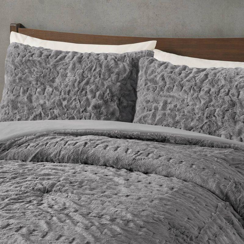 Almagul Ruched Fur Down Alternative Comforter Set