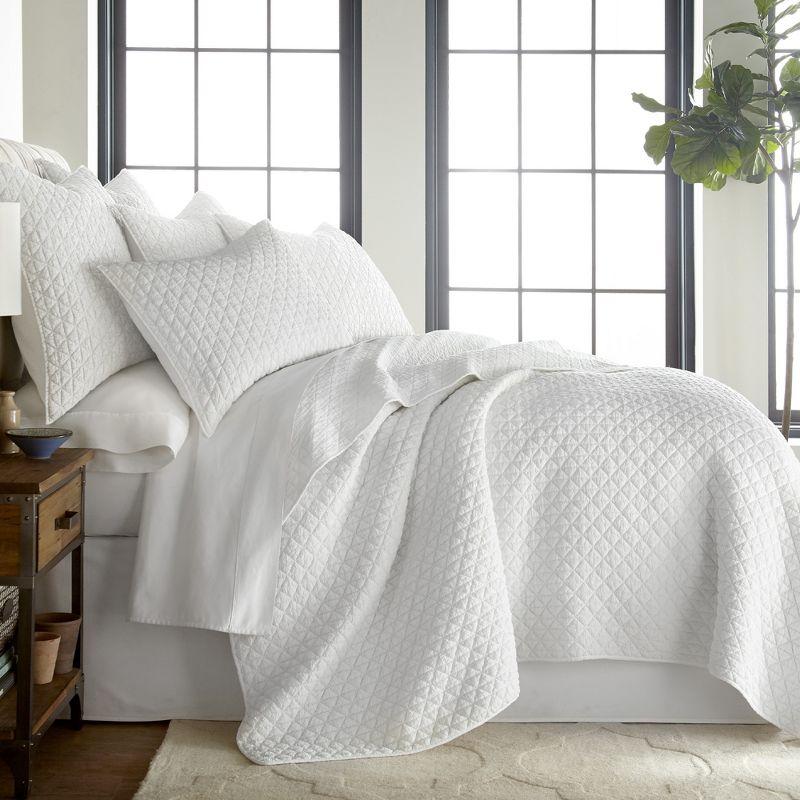 Rowan White Quilt Set- HomThreads by Levtex Home