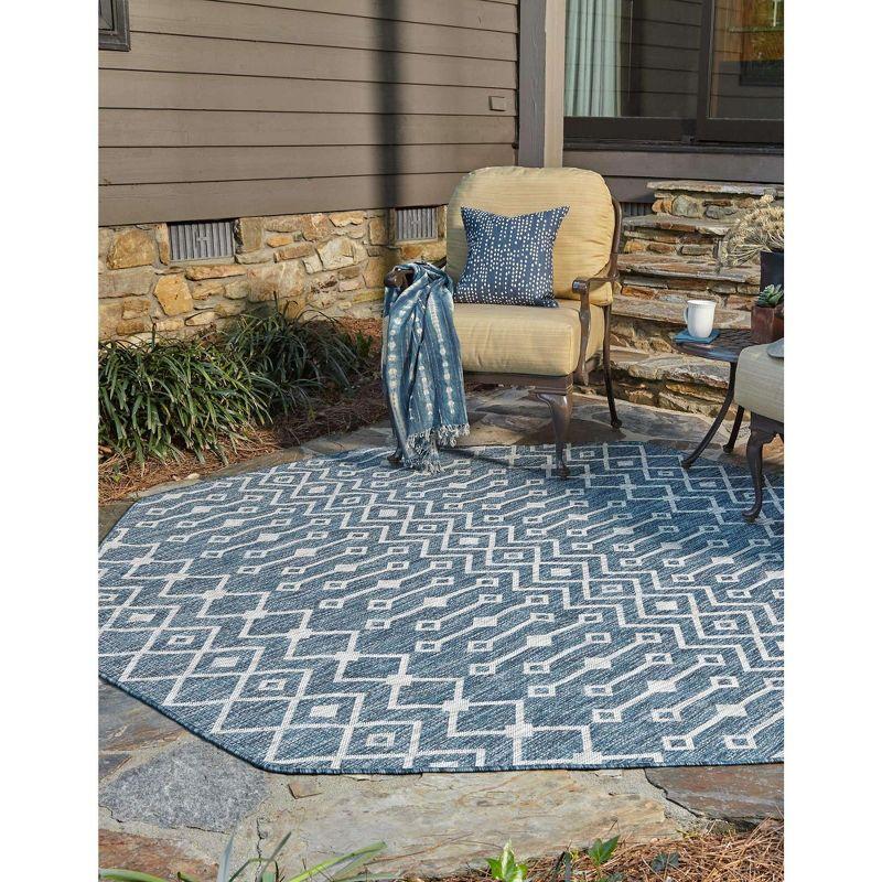 Unique Loom 7' 0 x 7' 0 Octagon Indoor/Outdoor Trellis Blue Area Rug