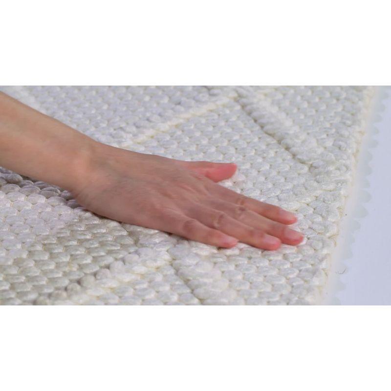 Ivory Flat Woven Hand-Tufted Wool Area Rug