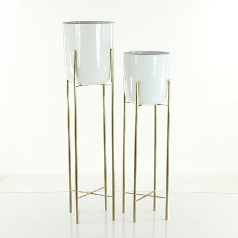 CosmoLiving by Cosmopolitan 2 - Piece Silver Metal Tall Indoor Outdoor Dome Indoor Outdoor Planter with Removable Stand Set