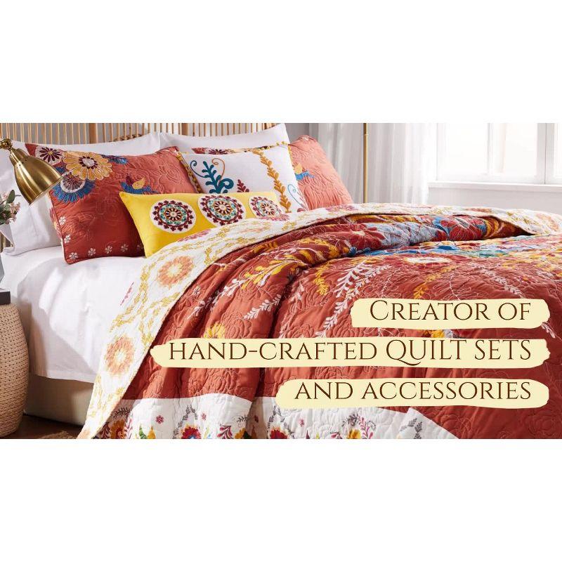 Rustic Charm Twin-Sized Reversible Cotton Patchwork Quilt Set