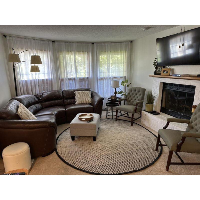 Montauk MTK601 Hand Woven Indoor Area Rug - Orange/Ivory - 6'x6' - Safavieh