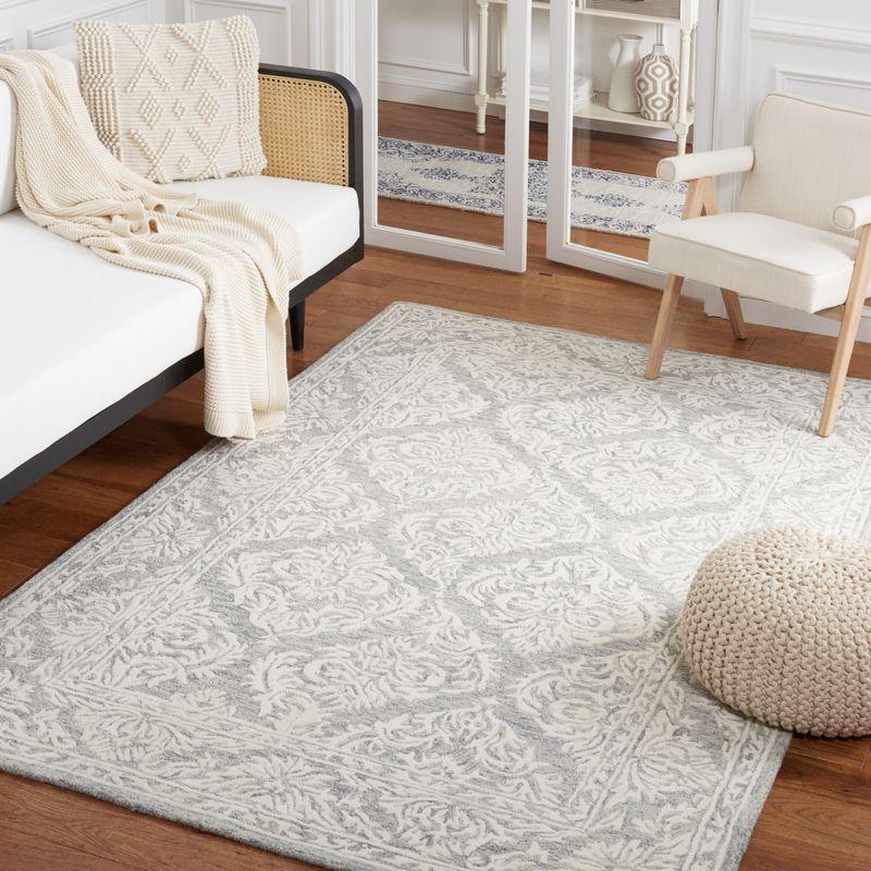 Gray Hand-Tufted Wool Floral Area Rug, 6' Square