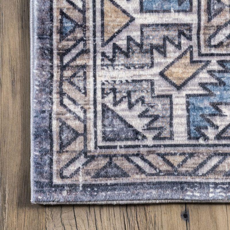 Nuloom Monika Distressed Aztec Medallion Indoor Area Rug