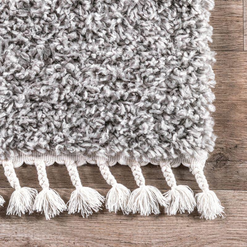 Braided Tassel Edge Shag Rug in Gray, 3' x 5', Synthetic Easy Care