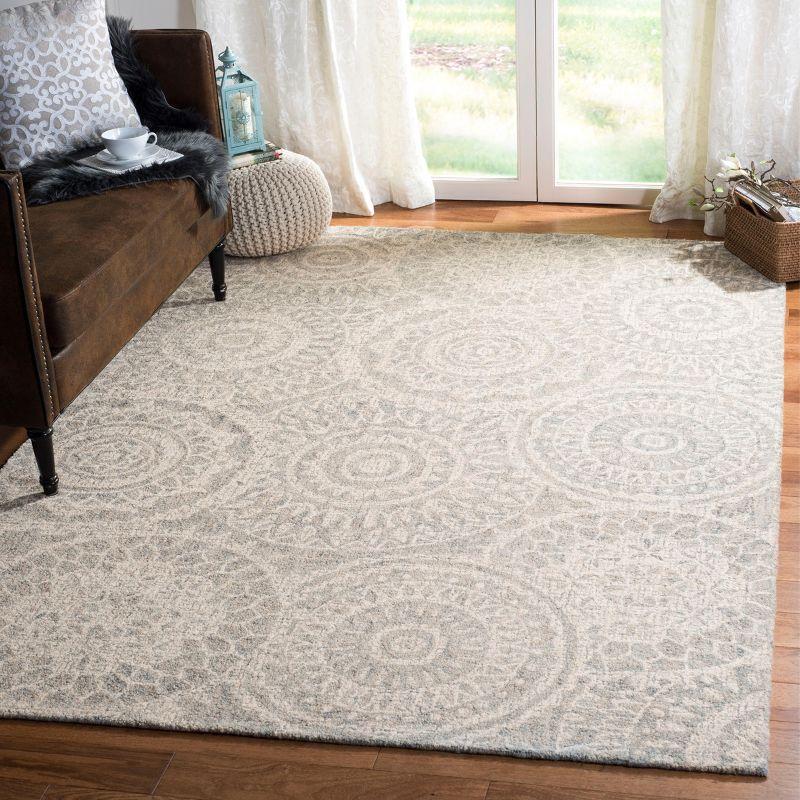 Salerna Hand Tufted Wool Abstract Rug
