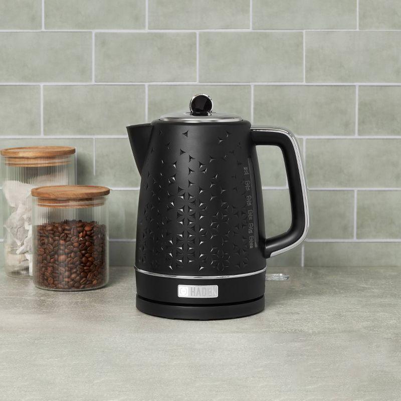 HADEN Starbeck Black Electric Tea Kettle