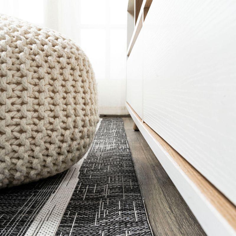2' x 8' Colonia Berber Stripe Indoor/Outdoor Runner Rug, Black/Ivory - JONATHAN Y