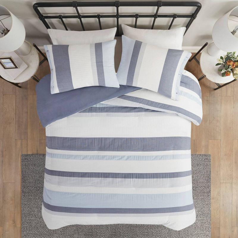 Blue and White Jacquard King/Cal King Duvet Cover Set