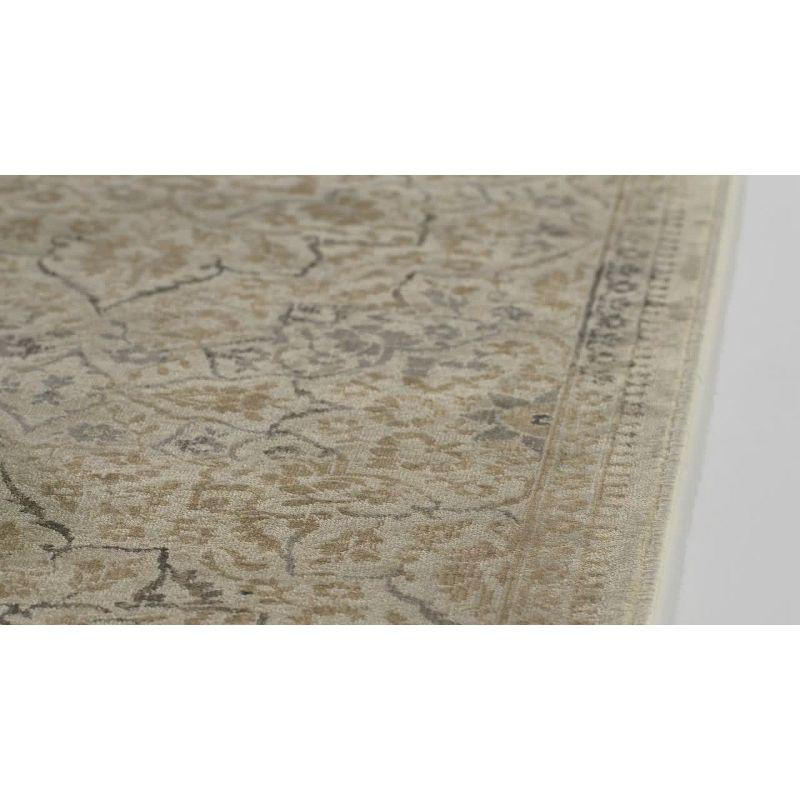 Heirloom Elegance Cream & Light Blue Hand-Knotted 5' x 7' Rug