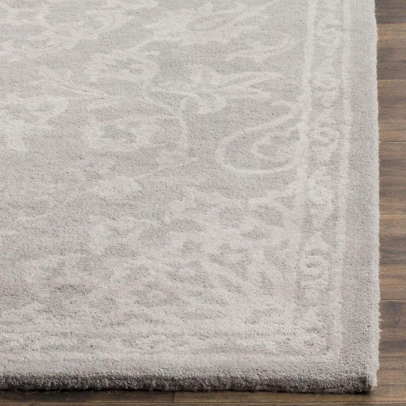 Plush Hand-Tufted Grey Wool 8' x 10' Area Rug