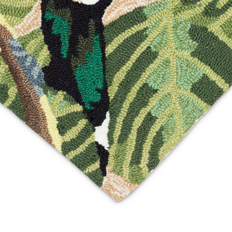 Liora Manne Frontporch Two Cute Toucans Indoor/Outdoor Rug Neutral 2' x 3'
