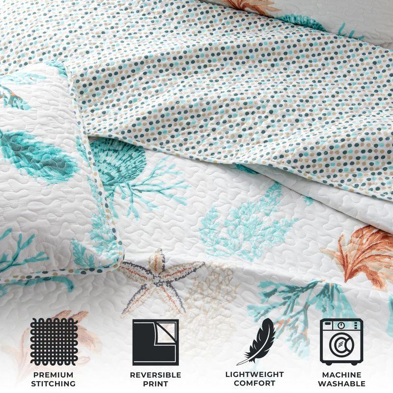 FreshFolds Bright Watercolor Coral Print Quilt Set with Shams