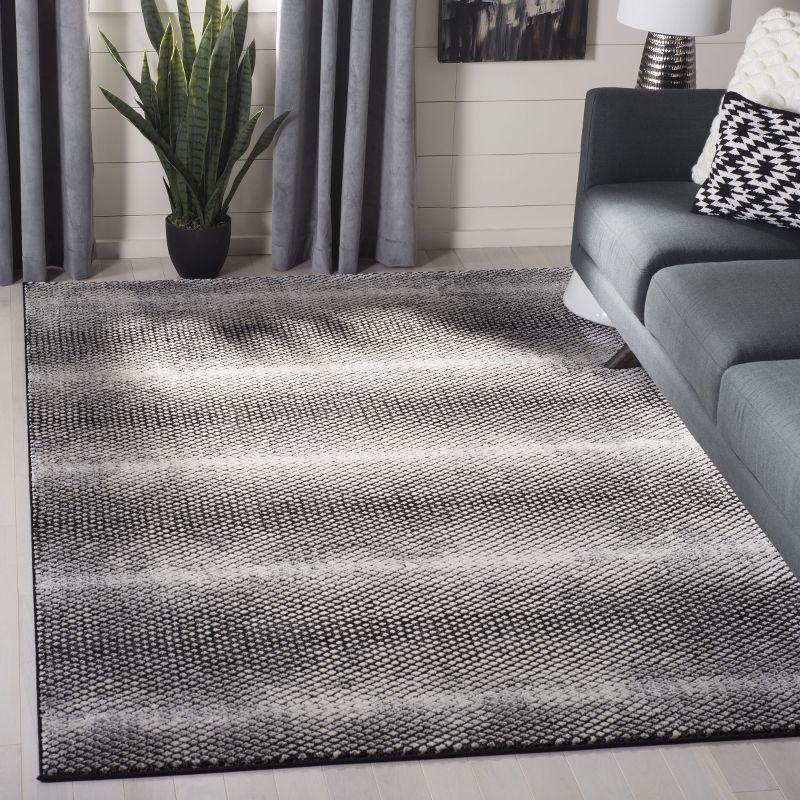 Lurex LUR186 Power Loomed Area Rug - Black/Ivory - 4'x6' - Safavieh