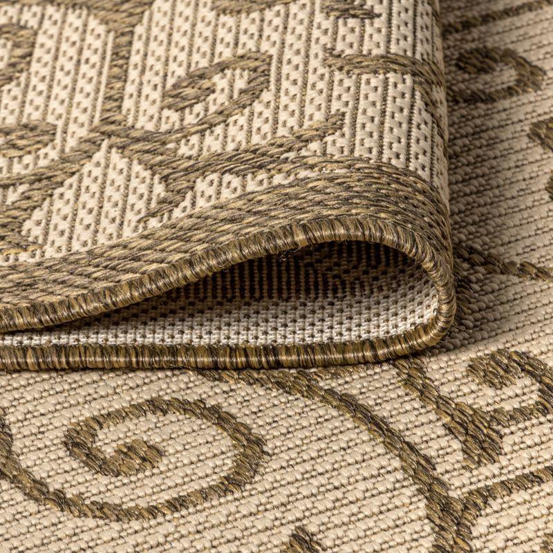 Ivory & Brown Filigree Textured 8'x10' Indoor/Outdoor Synthetic Rug