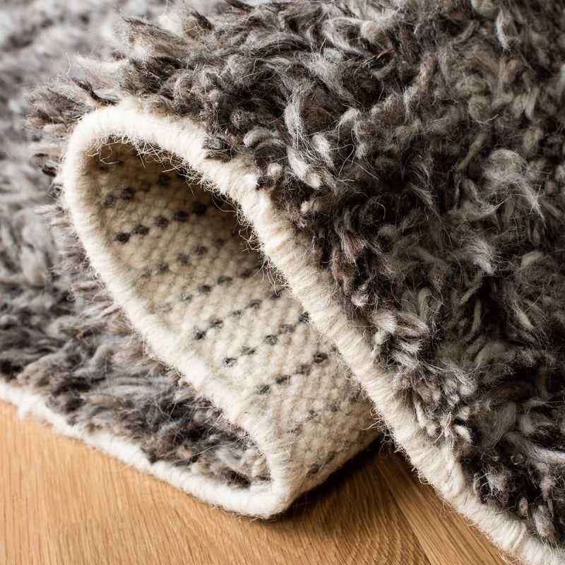 Aitkin Hand Woven Wool Solid Color Rug