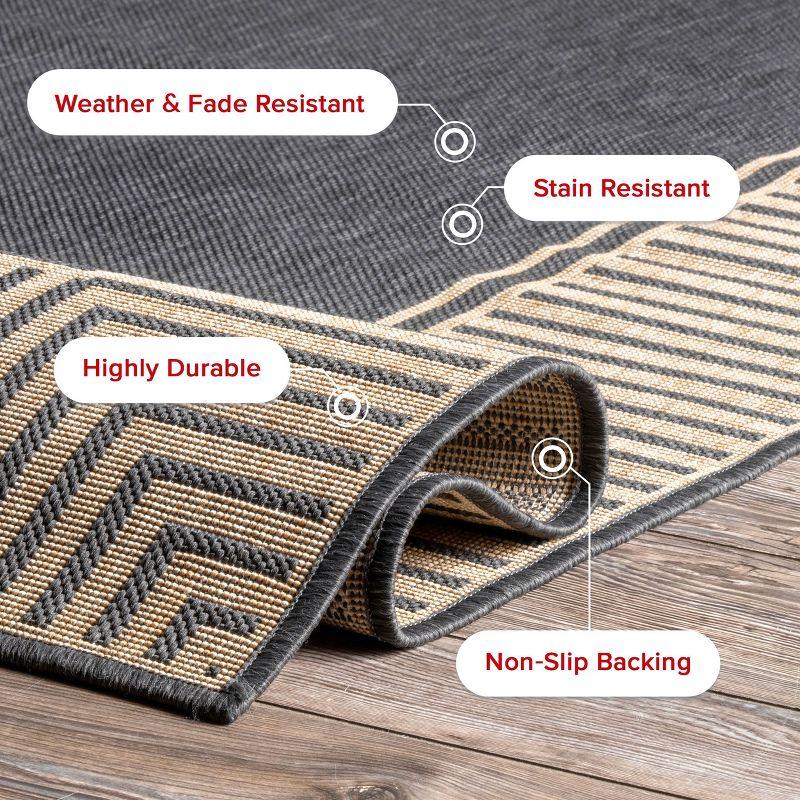 Nuloom Asha Simple Border Indoor/Outdoor Area Rug