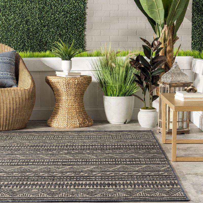 Reversible Gray Stripe Synthetic 8' x 10' Indoor/Outdoor Rug