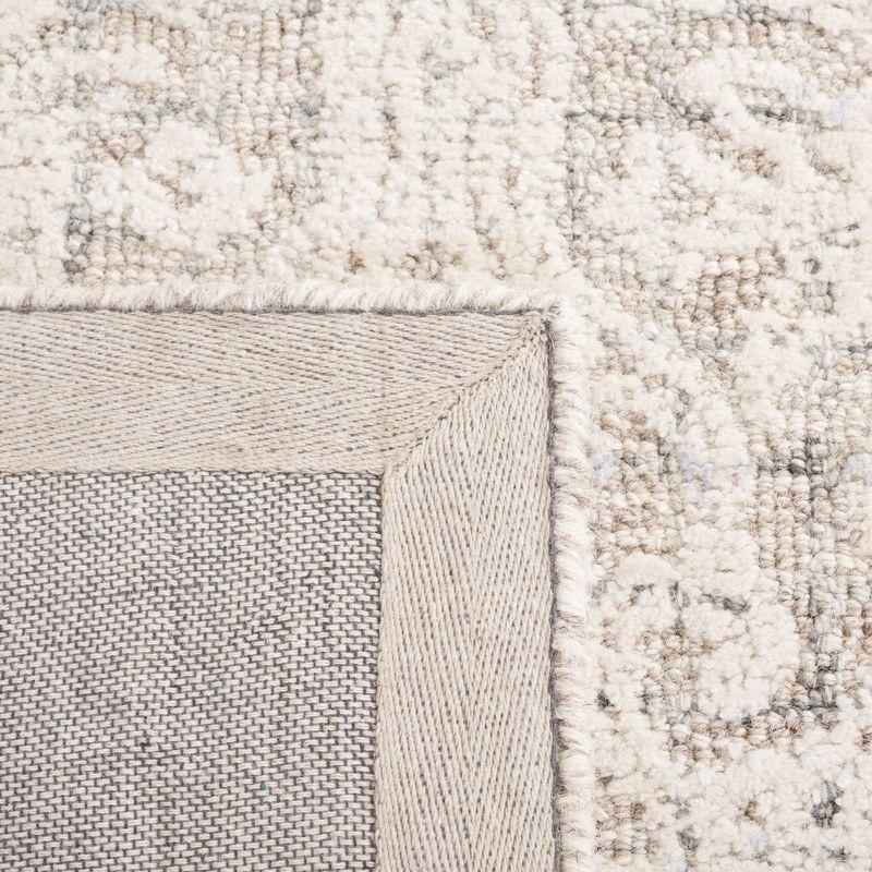 Safavieh Floral Hand Tufted 60% Wool, 20% Viscose, And 20% Cotton Floral Rug