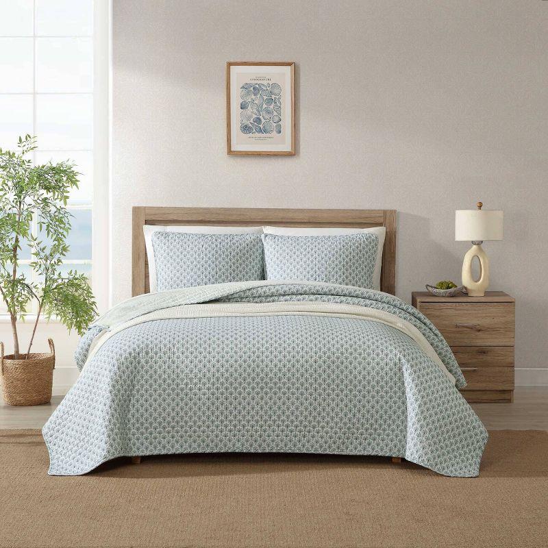 Blue Reversible Cotton Full Quilt Set with Shams