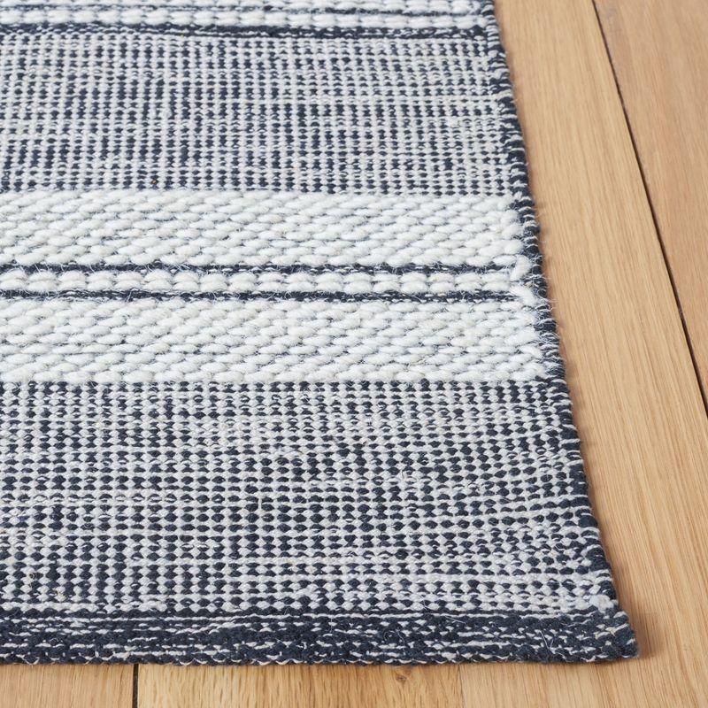 Striped Kilim STK506 Hand Woven Area Rug  - Safavieh