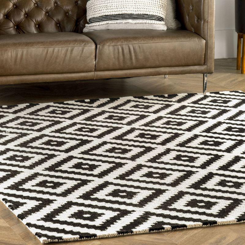 Nuloom Kellee Hand Tufted Geometric Wool Indoor Area Rug