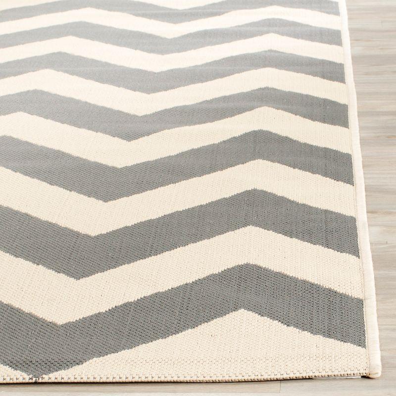 Gray and Beige Chevron Indoor/Outdoor Area Rug 8' x 11'