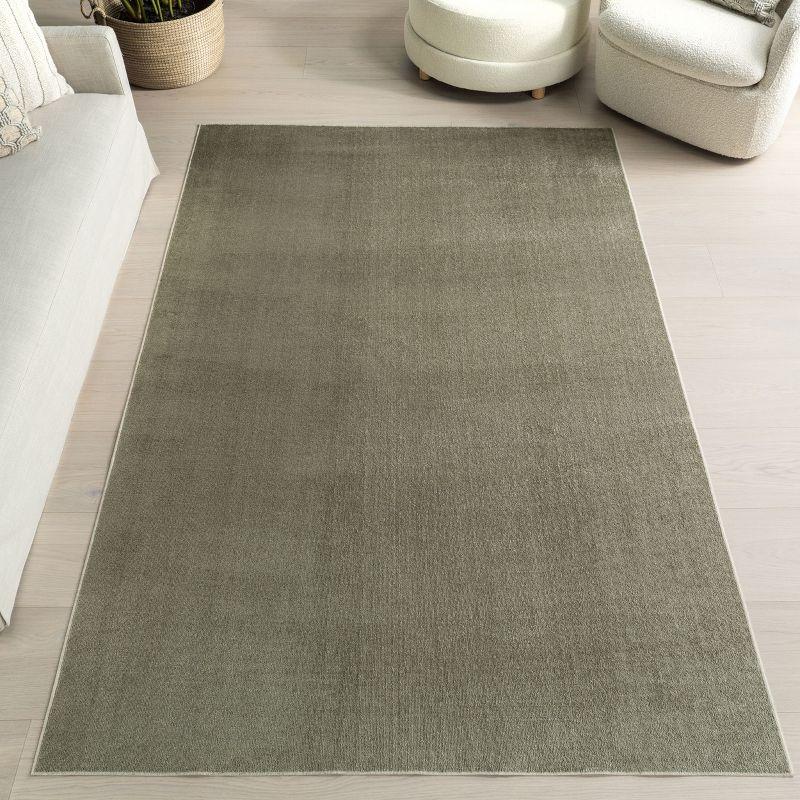 Nuloom Alena Solid Machine Washable Indoor Area Rug