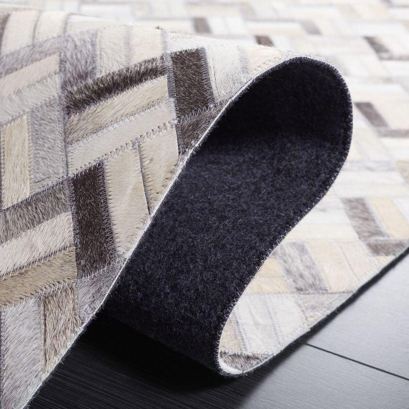 Studio Leather STL235 Power Loomed Area Rug - Black/Grey - 5'x8' - Safavieh.