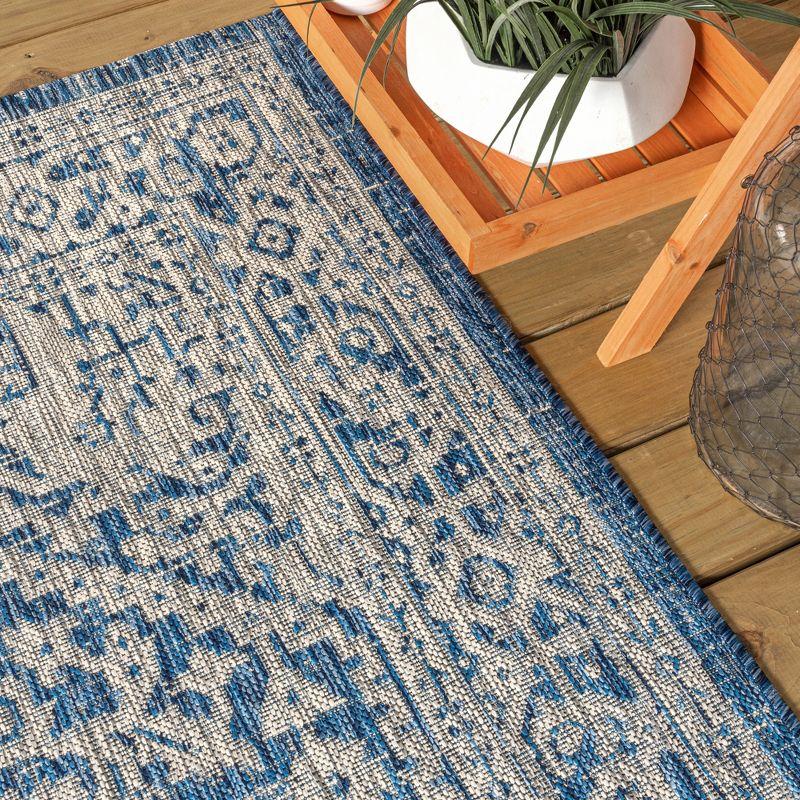3'x5' Sinjuri Medallion Textured Weave Indoor/Outdoor Area Rug, Navy/Gray - JONATHAN Y